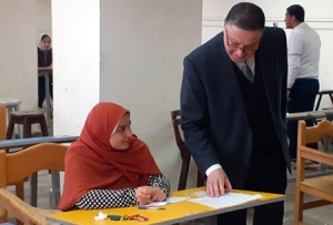 Dr\ Gamal El Saeed inspects Exams' halls –Labs- Workshops' halls